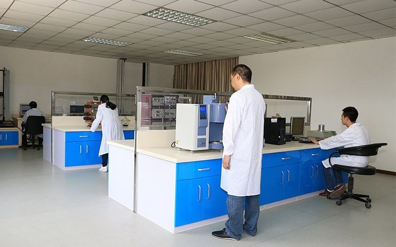 技術(shù)中心工作人員